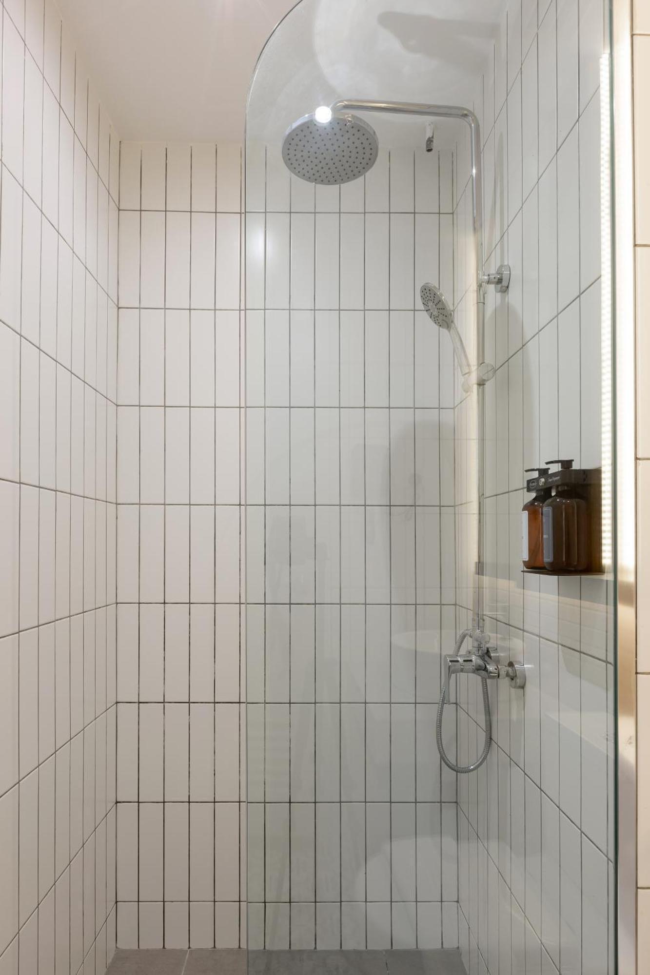 Wellesley Hotel Simpang Ampat  Екстер'єр фото